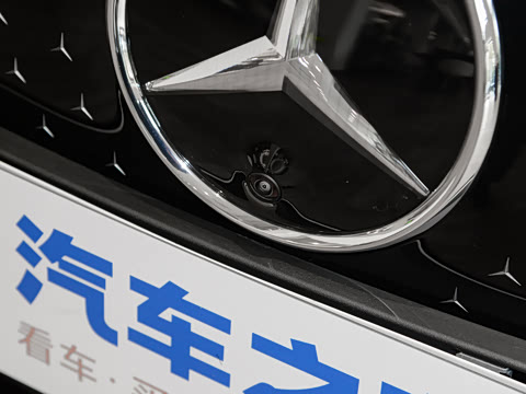 2025�� 500 4MATIC ������