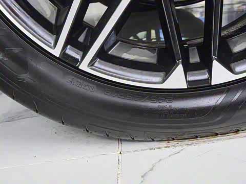 2025�� EV 605KM�����