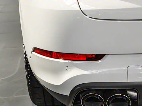 2025�� Cayenne S E-Hybrid 3.0T