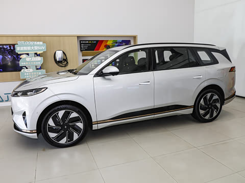 2025�� 210Max���Ȱ� 5��