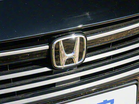 2025�� 240TURBO CVT�Ƽ���