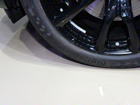 2024�� xDrive M60i