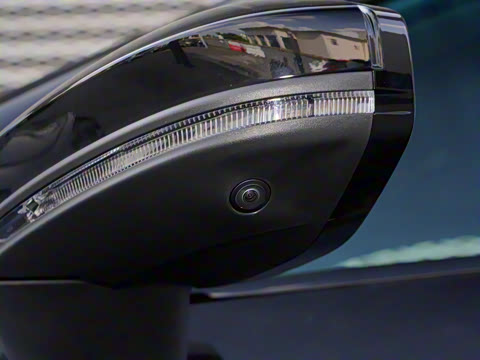 2024�� 55 TFSI quattro ������