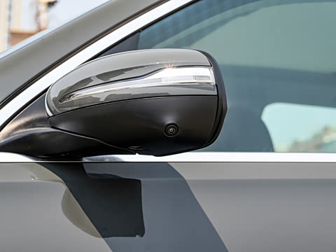 2025�� �Ŀ� GLE 450 4MATIC ������