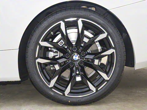 2024�� 430i M�˶���ҹ��װ