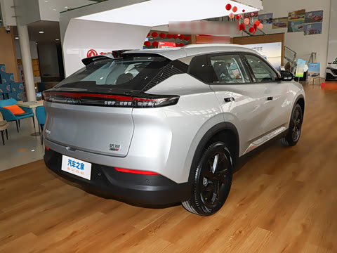 2025�� 1.5T ���а�