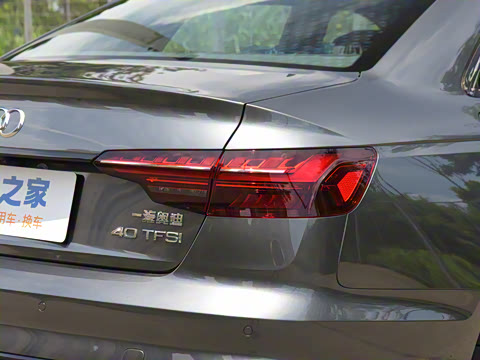 2024�� 40 TFSI ����������