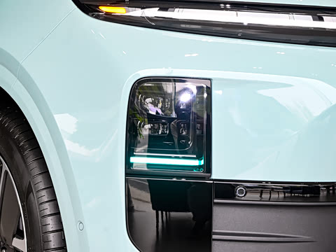 2025�� Max ���ܻ��°�