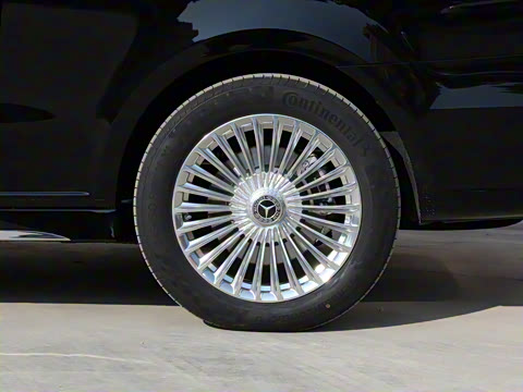 2025�� 2.0T ��άʿ������