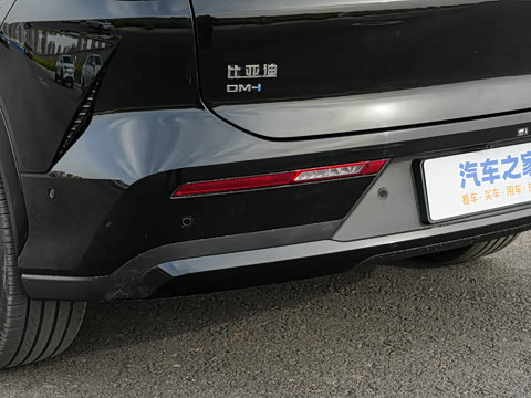 2025�� DM 215KM�����״��콢��