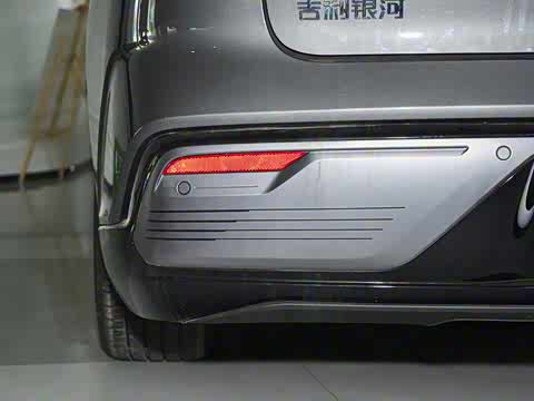 2025�� 130km EM-i ������