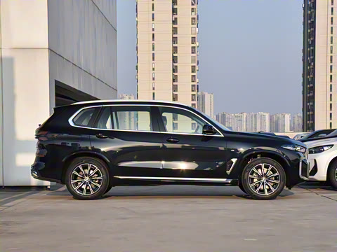 2023�� xDrive 30Li M�˶���װ