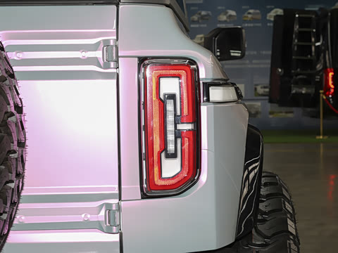 2025�� 2.3T ����SV7 37���ܰ�