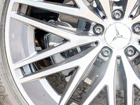 2025�� AMG GLE 53 4MATIC+