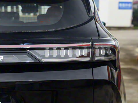 2025�� 1.5T �콢�� 5��