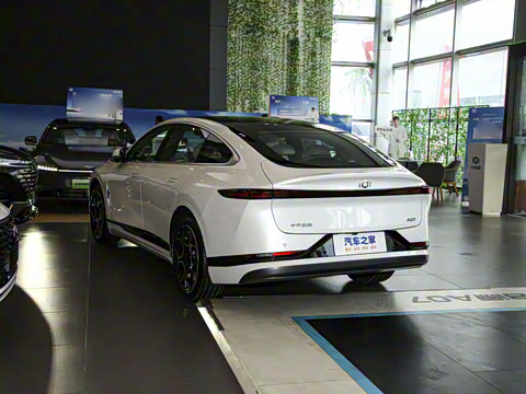 2025��  ���� ����� 710 Զ����