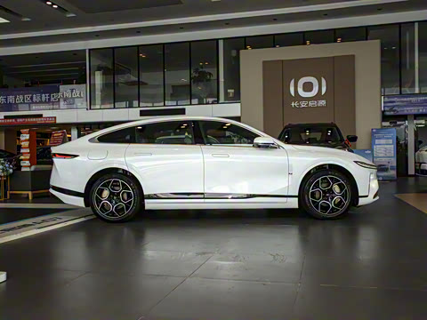 2025��  ���� ����� 710 Զ����