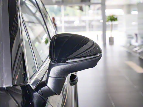 2025�� Cayenne 3.0T