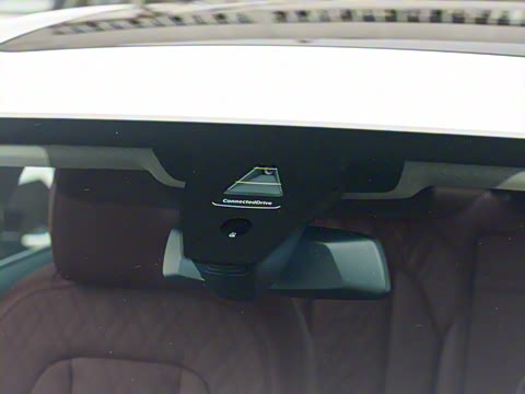 2025�� 330Li M�˶���ҹ��װ