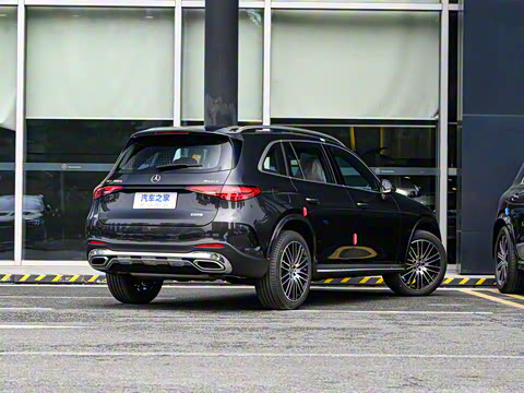 2025�� �Ŀ� GLC 300 L 4MATIC ������ 5��