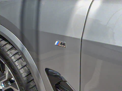 2023�� xDrive 40Li ������M�˶���ҹ��װ