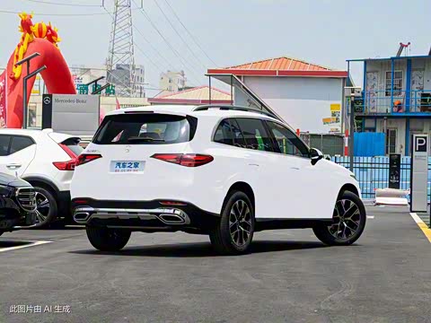 2024�� GLC 260 L 4MATIC ������ 5��