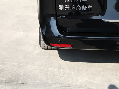 2025�� 2.0T ����������