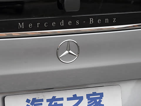 2024�� V 300 L ����������