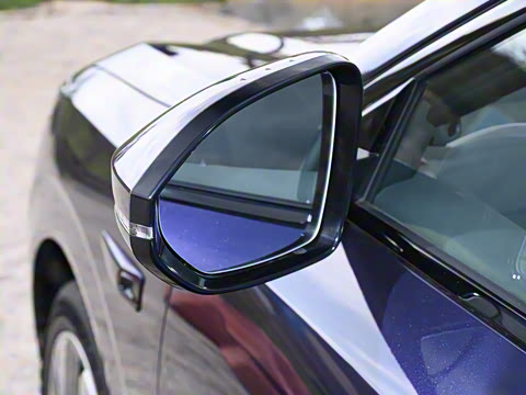 2025�� 210Ultra���̰� 5��