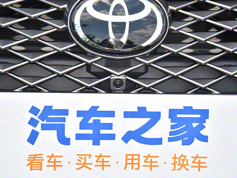 2024�� ˫�� 2.5L XLE����