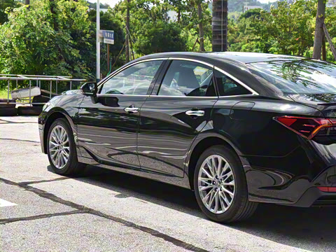 2024�� ˫�� 2.5L XLE����