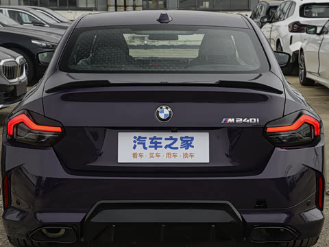 2024�� M240i
