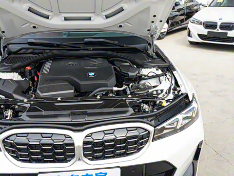 2025�� 325i M�˶���װ