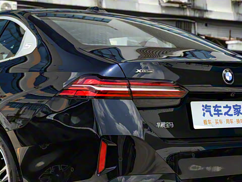 2024�� 530Li xDrive M�˶���װ