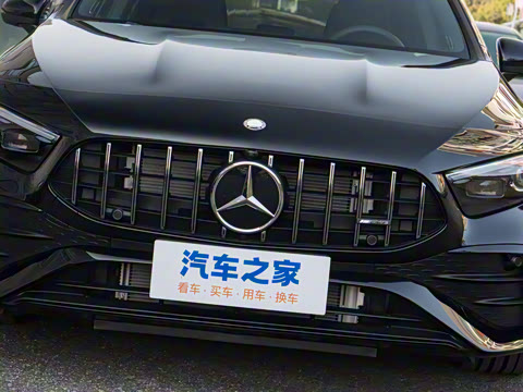 2025�� AMG A 35 4MATIC