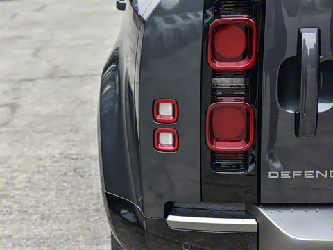 2025�� 110 3.0T P400 X-Dynamic HSE