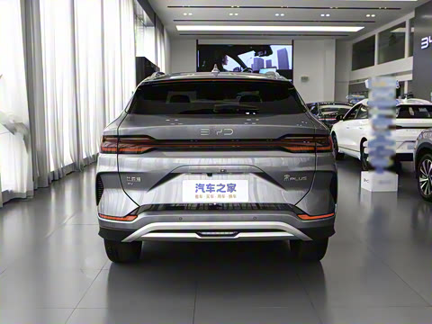 2025�� EV 520km �����