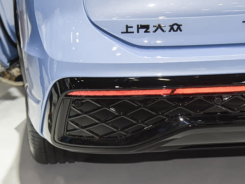 2025�� PRO 380TSI ���� R-Line �����