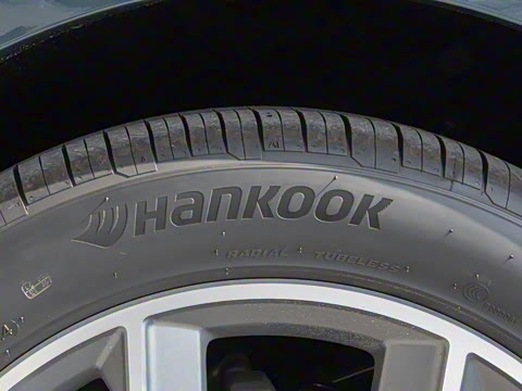 2025�� quattro 45�����ذ� 40TFSI ʱ�ж�����