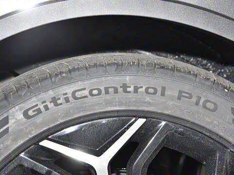 2024�� 300Max���̰�