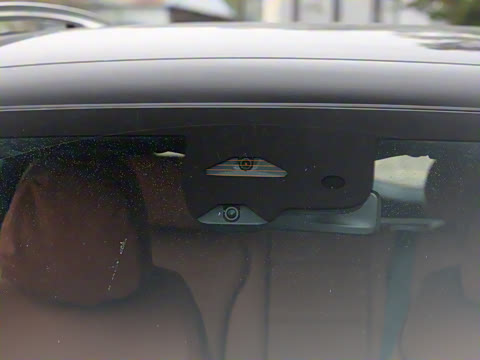 2025�� GLC 260 L 4MATIC ������