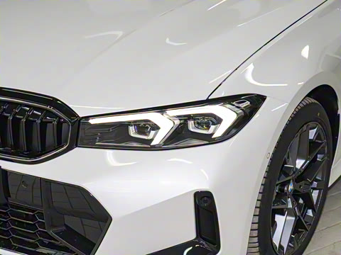 2025�� 330i M�˶���ҹ��װ