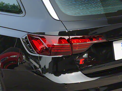 2024��  RS4 Avant ȼ���