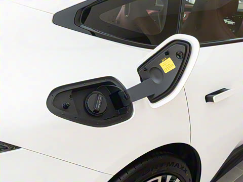 2025�� �Ŀ� Ultra���̰�