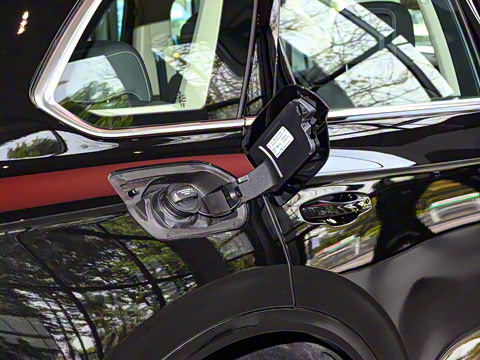 2025�� 2.0TSI ��Ӱ��