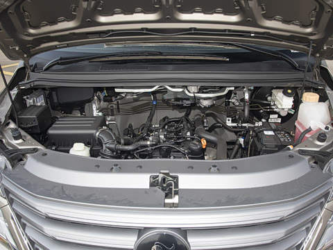 2025�� M5 1.6L ���������� 7��