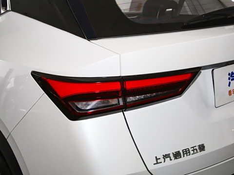 2022�� 1.5L �ֶ�������