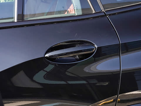 2025�� xDrive 40Li M�˶���ҹ��װ