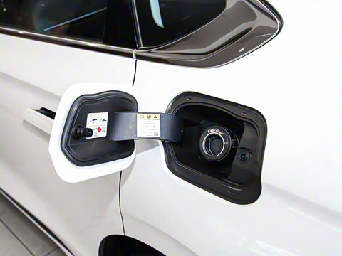 2025�� 2.0T ���а�