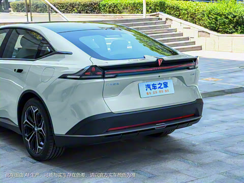 2024�� 300MaxǬ���Ǽ�ADS SE���̰�